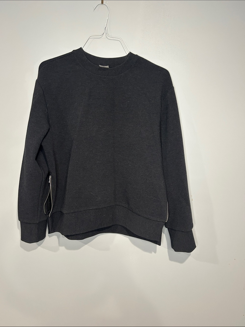 CALIA by Carrie Underwood Black Crewneck Sweater